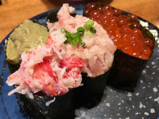 回転寿司 すし食いねぇ!