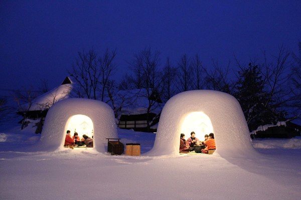 横手のかまくら