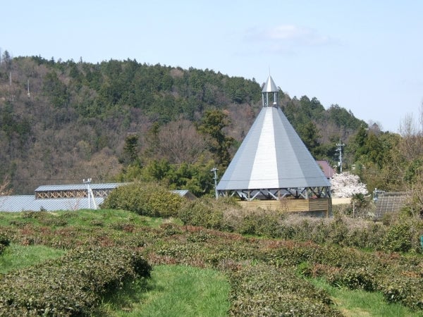 二人で力を合わせ田舎の農業体験１日楽しめる『交流促進宿泊施設 美村が丘』