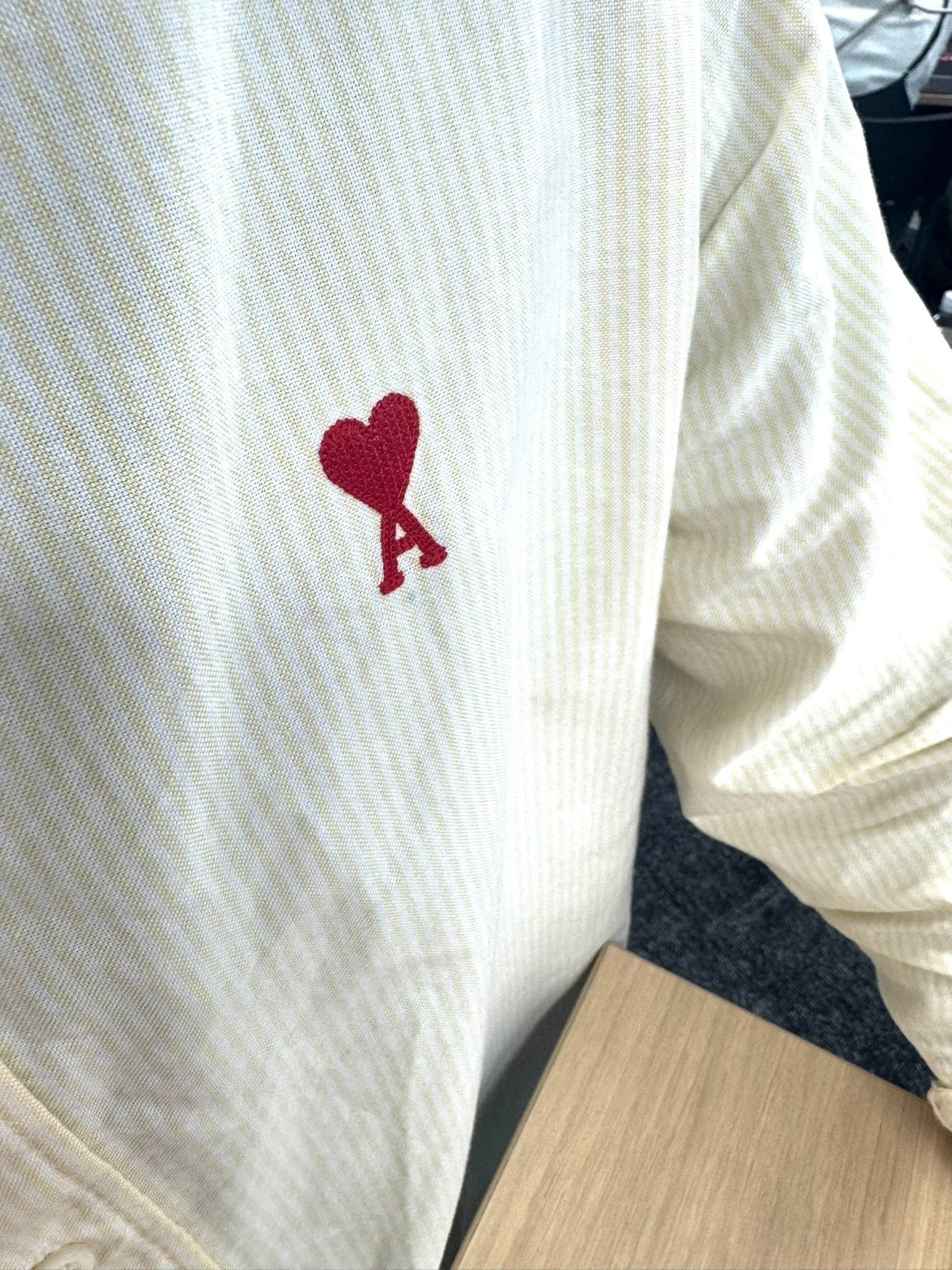 アミパリス偽物の見分け方