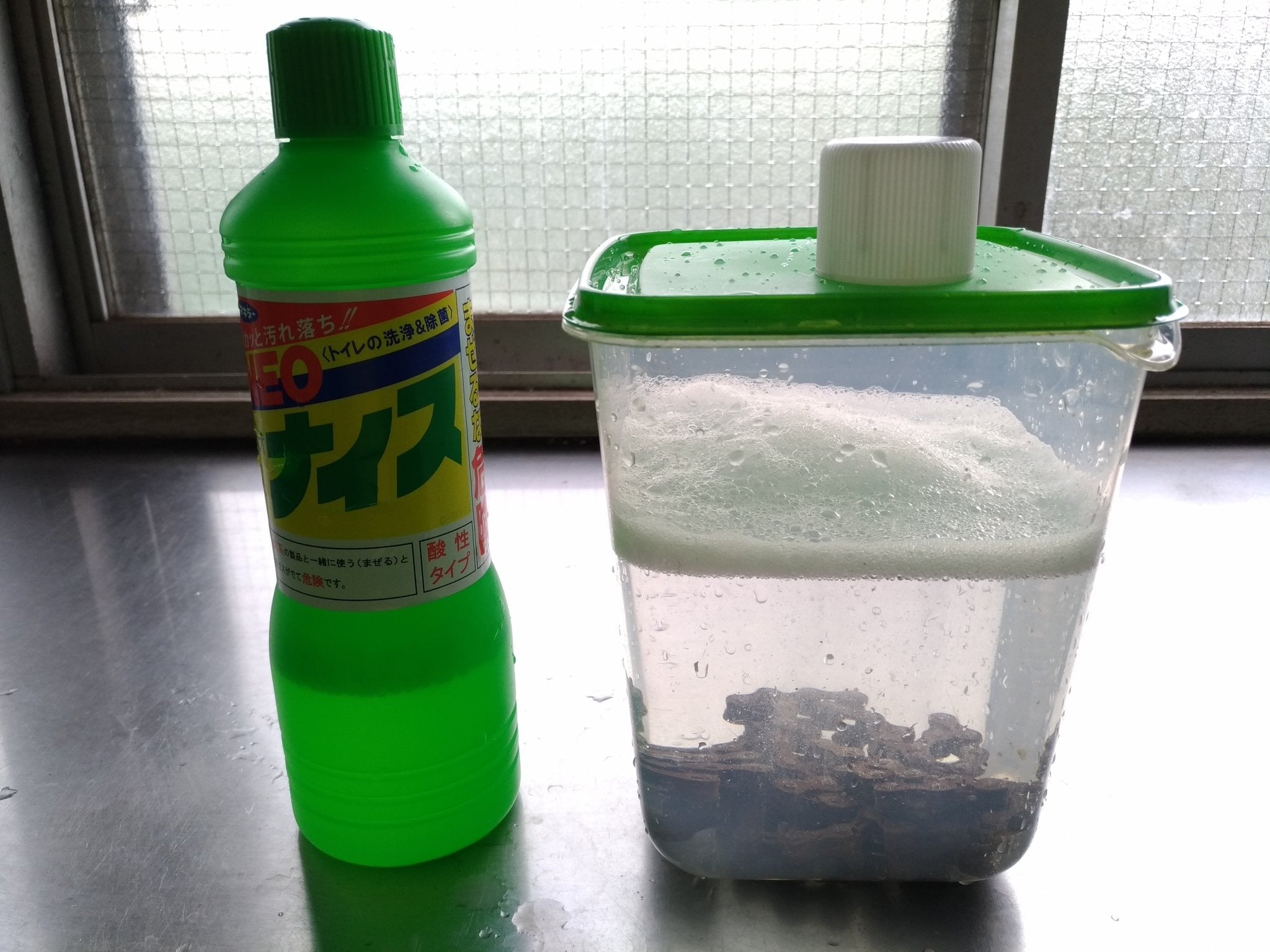 100均トイレ用洗剤の口コミ・評判