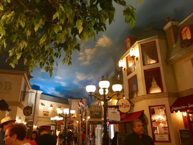 Le Village Buffet 2