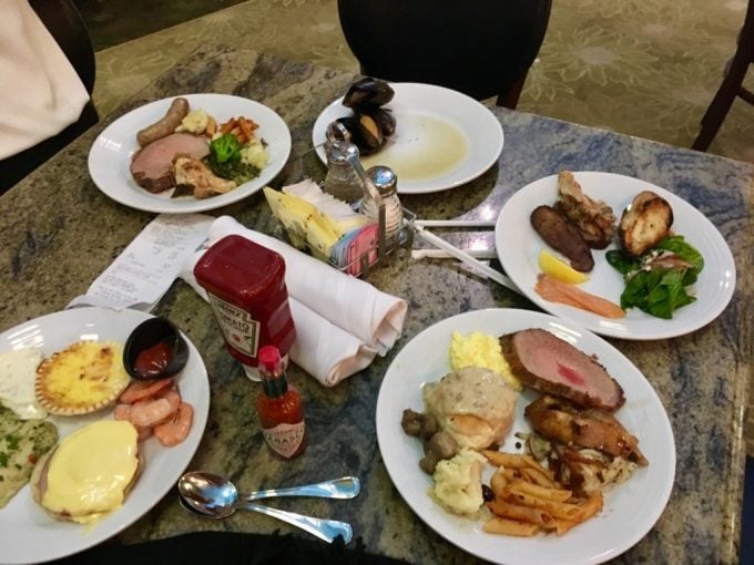 Le Village Buffet 食事