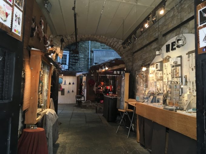 モントリオール shop
