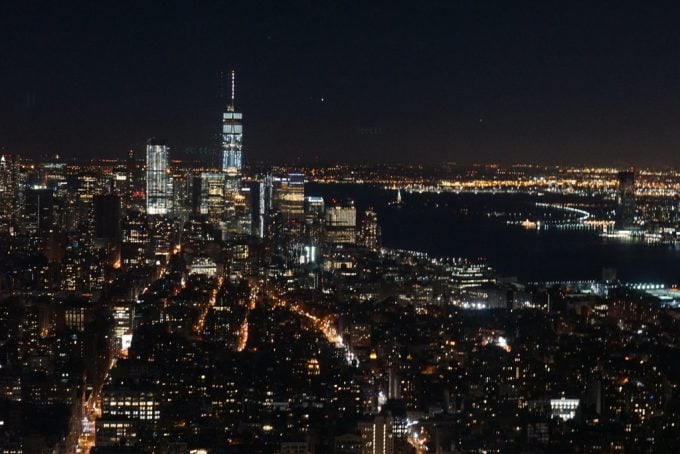 The Empire State Building夜景２