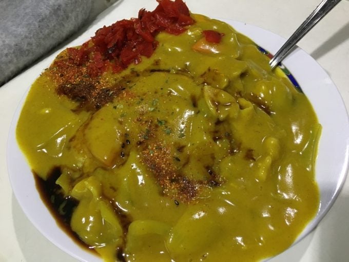 バスセンターのカレーを食べよう!