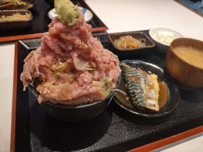 横浜デカ盛り ネギトロ番長