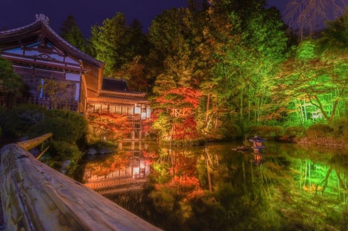 寳登山神社 紅葉