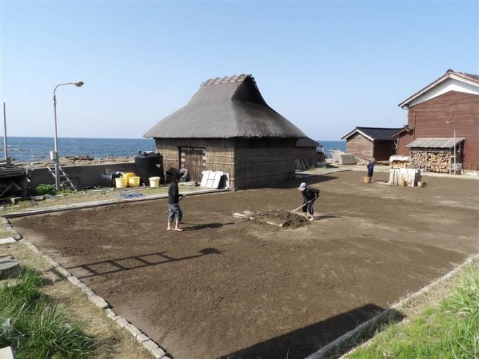 能登塩田村