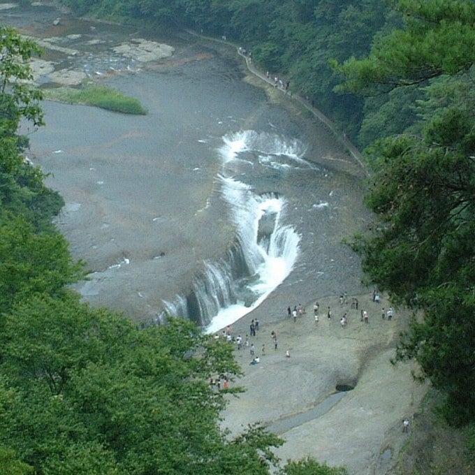吹割の滝
