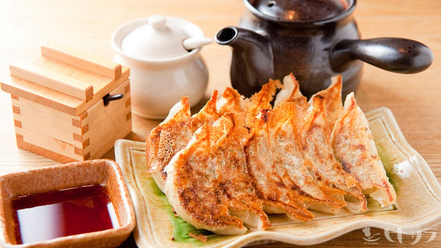 亮昌 ギョーザ