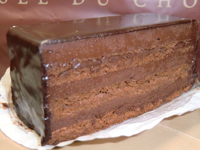 ミュゼ・ドゥ・ショコラ・テオブロマ　チョコレートケーキ