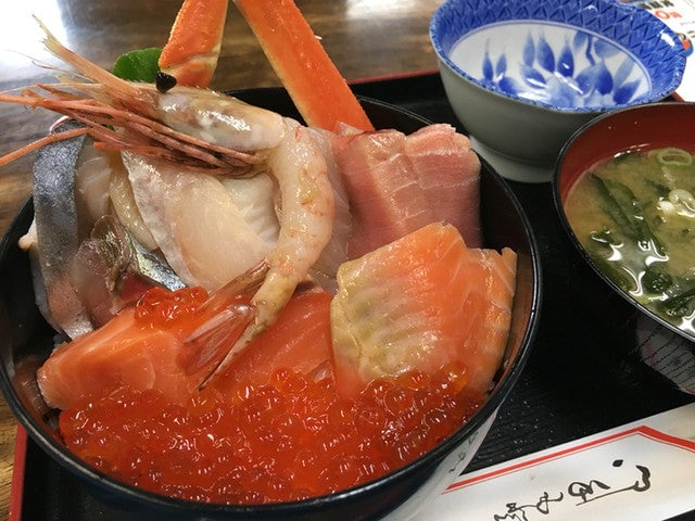 魚屋の台所 海鮮丼
