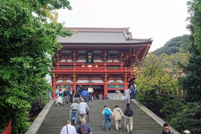 鶴岡八幡宮